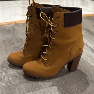 Timberland Tan Heeled Boots with Chunky Heel
